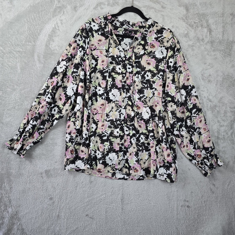 Torrid Size 3X 22/24 Black Floral Peasant Blouse Long Sleeve V Neck Polyester To